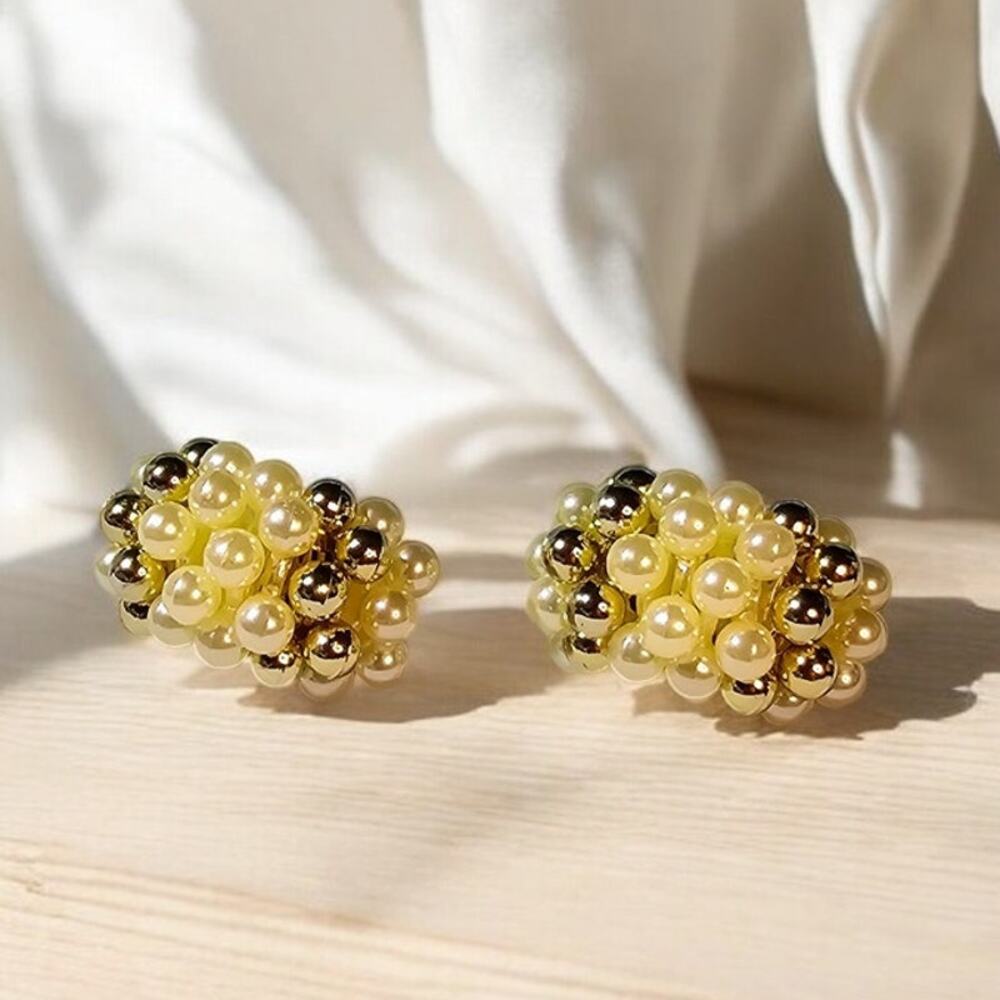 Ivory Faux Pearl Crescent Cluster Clip Earrings – Old World Elegance
